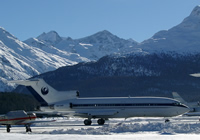 Boeing 727 "5B-DBE"